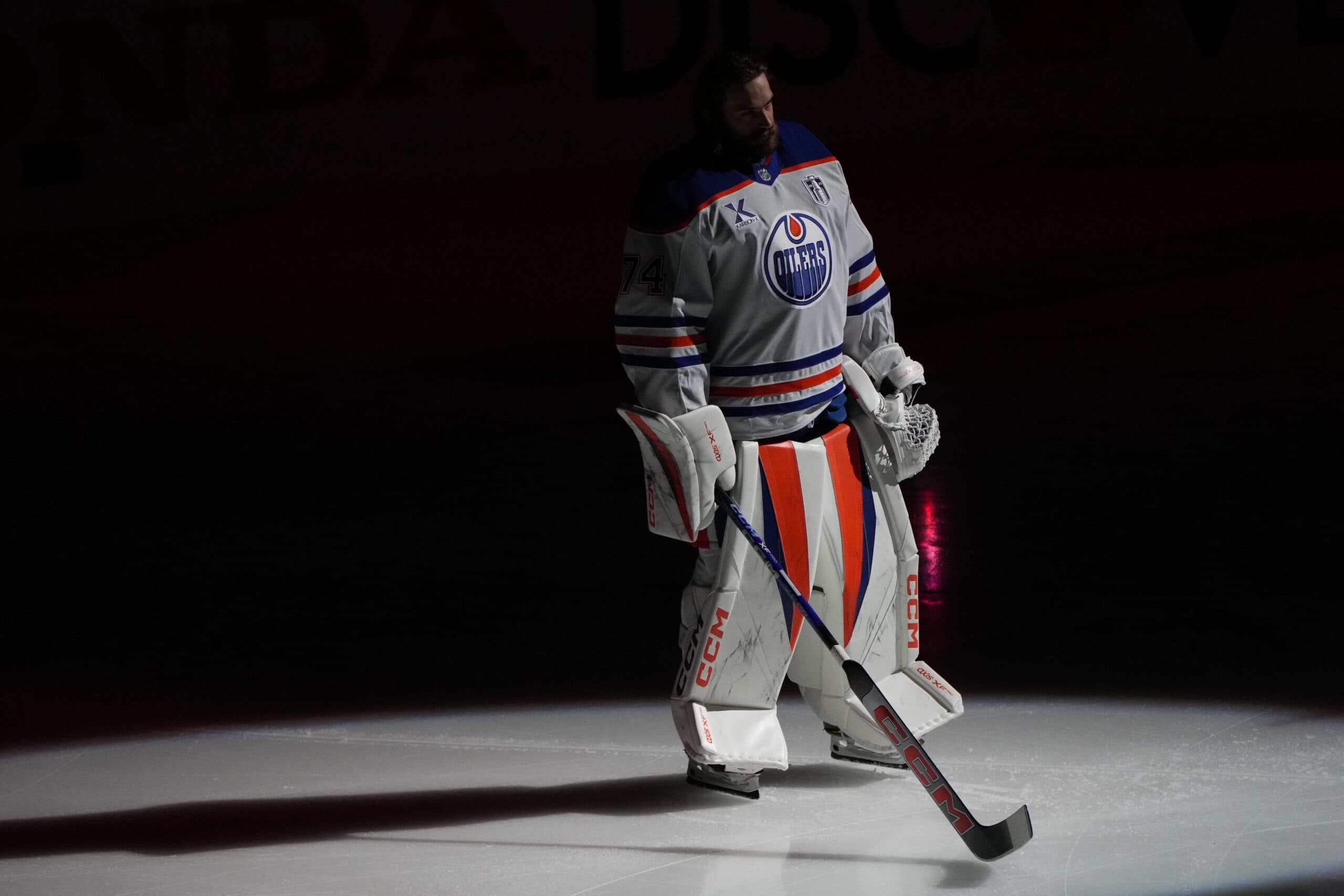 Edmonton Oilers Stuart Skinner