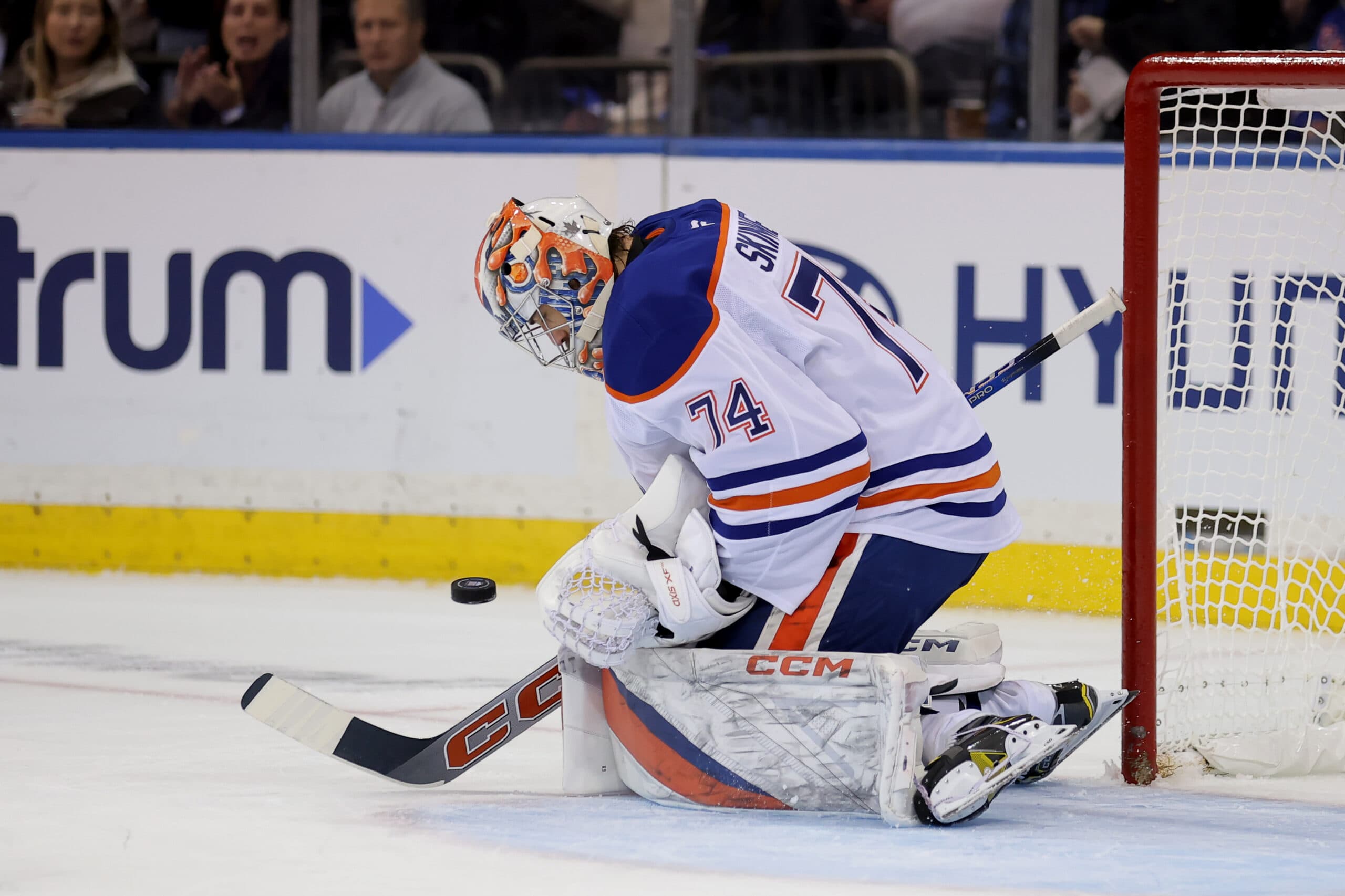 Edmonton Oilers Stuart Skinner