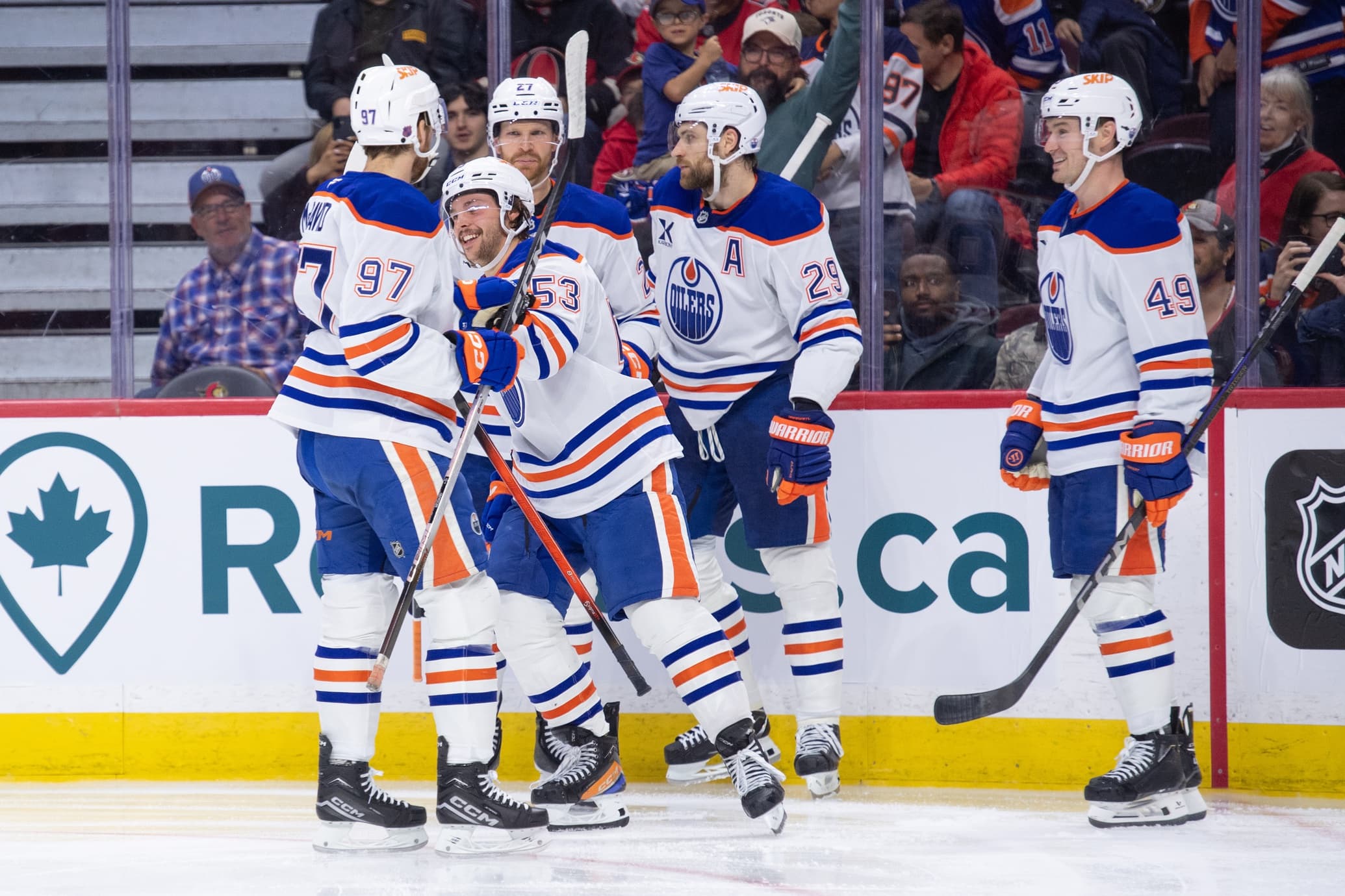 Edmonton Oilers celebrate Isaac Howard goal